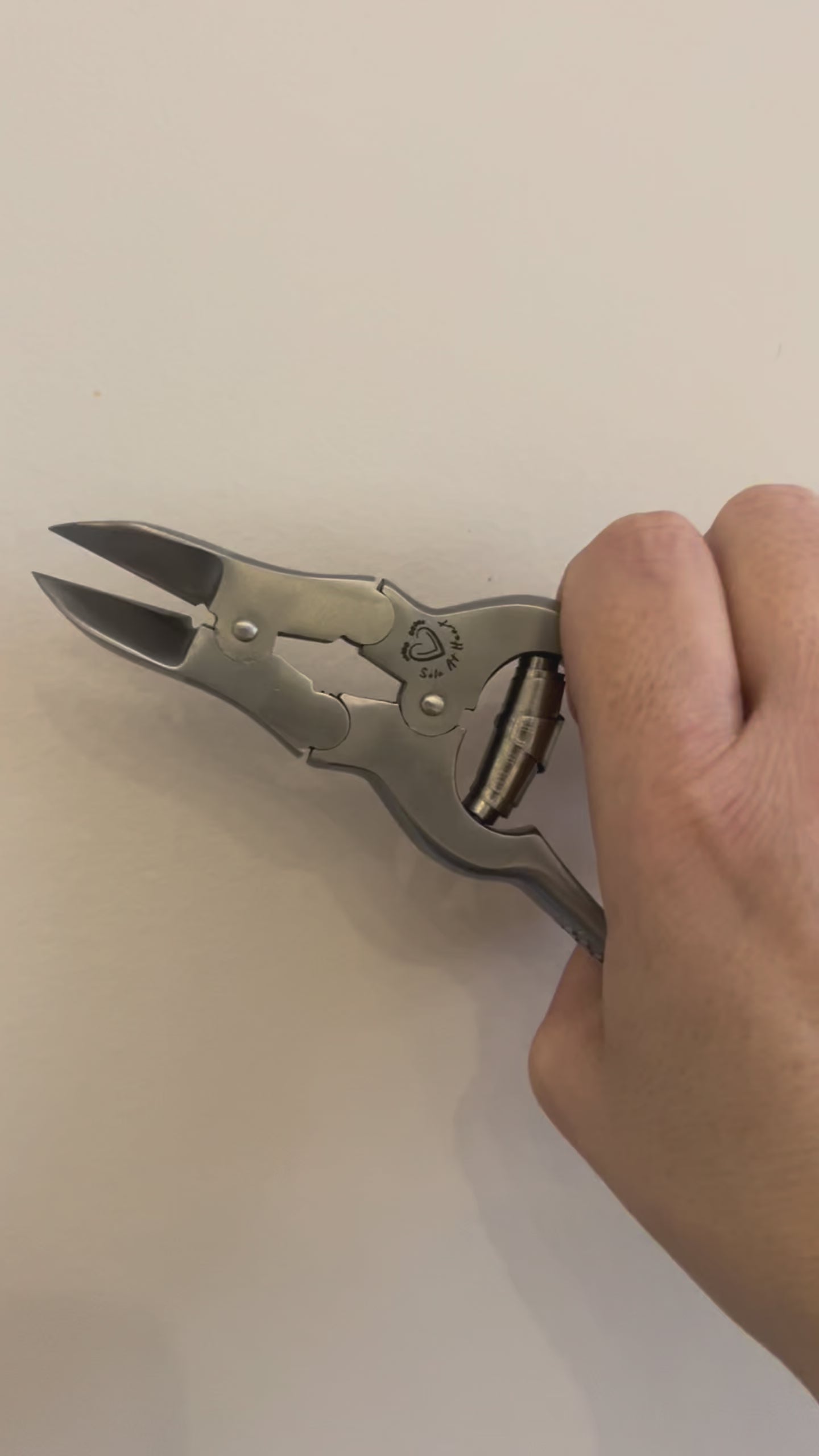 Cantilever Nipper | Concave Angled Podiatry Instruments.